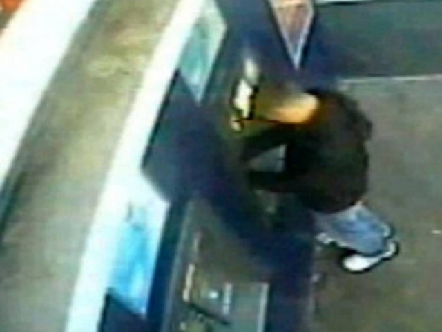 Δείτε πως κακοποιός κατάφερε να υποκλέψει στοιχεία από 9,000 κάρτες!