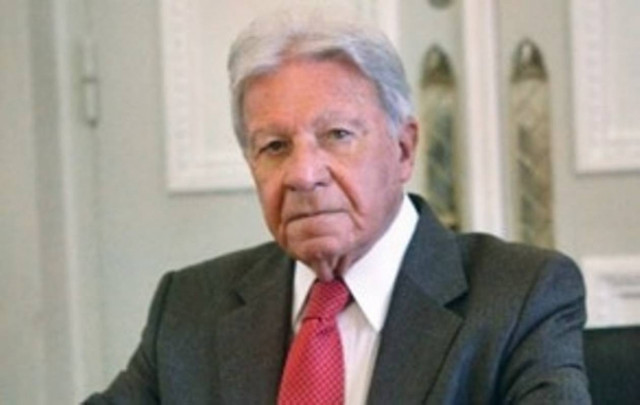 Απεβίωσε ο Νίκος Αναλυτής