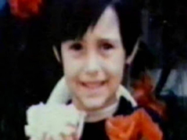 Ποιός ηθοποιός από τα Φιλαράκια είναι αυτός ο μικρός;