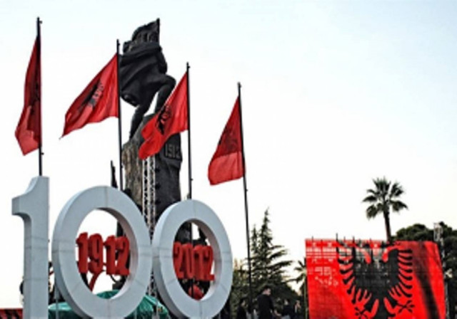 Ο Μπερίσα σφάζει χίλια αρνιά για τα 100 χρόνια της ανεξαρτησίας