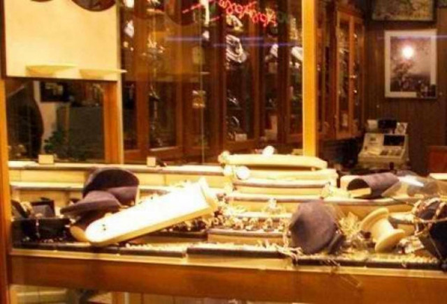 Εξιχνιαστήκαν υποθέσεις κλοπών σε χρυσοχοεία στη Β. Ελλάδα