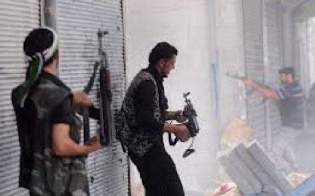 Παιδιά χρησιμοποιούν ως στρατιώτες Σύροι αντάρτες