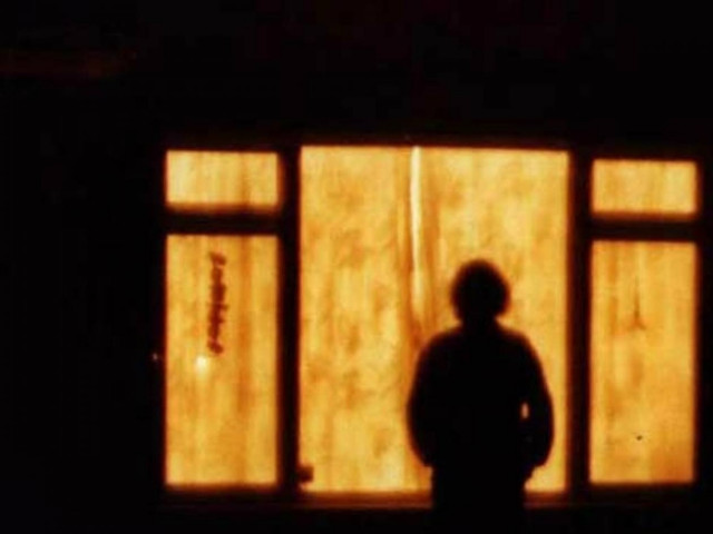 Χαλκίδα: Βρήκε νεκρό το φίλο του πάνω στο τραπέζι