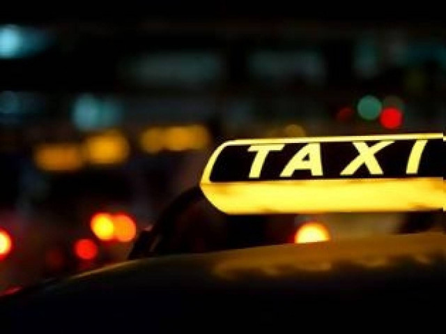 Συνδικαλιστικό όργανο για ταξιτζήδες από τη Χρυσή Αυγή