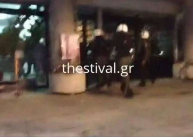 Ζητούν να παραιτηθεί ο πρύτανης του ΑΠΘ