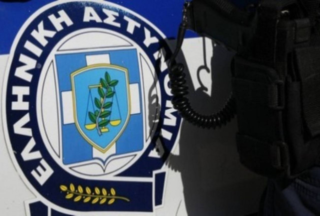 Κουκουλοφόροι τραυμάτισαν Έλληνες σε λαϊκή αγορά στα Πατήσια