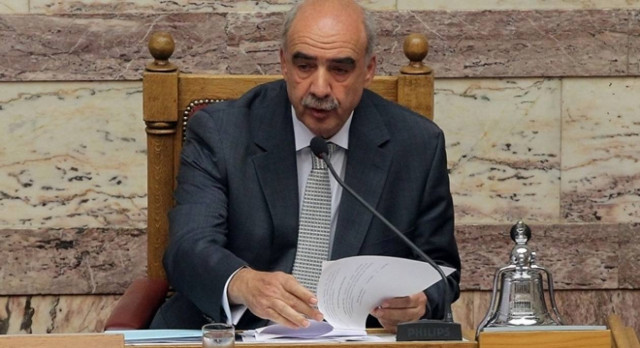 Έκλεισε τα καλοριφέρ της Βουλής ο Μεϊμαράκης!