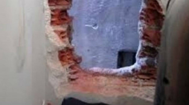 Ριφιφί σε κατάστημα τροφίμων στην Παλλήνη