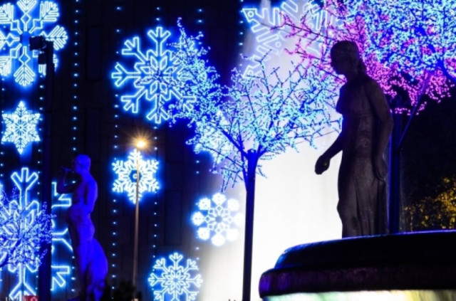 «Μύρισε» Χριστούγεννα σε όλον τον κόσμο!(pics)