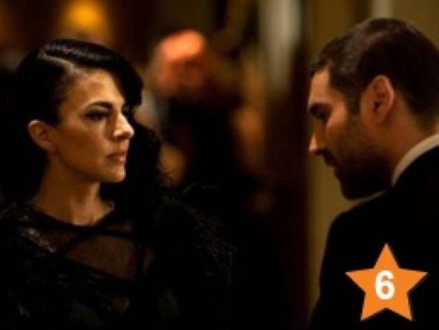 Παπακαλιάτης στο σινεμά: Τα κατάφερε ή τσάμπα η λάμπα; (κριτική)