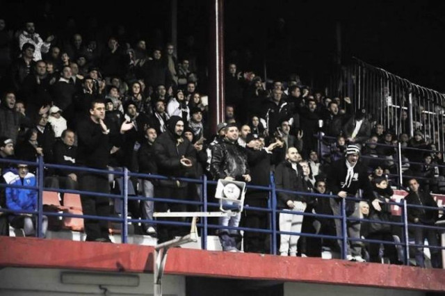 Επεισόδια ανάμεσα σε οπαδούς του Άρη και του ΠΑΟΚ