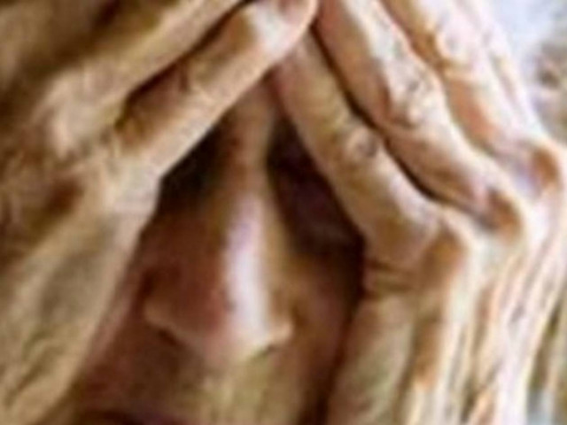 Γριούλα έζησε τον εφιάλτη-Την χτύπησαν αλύπητα και την λήστεψαν