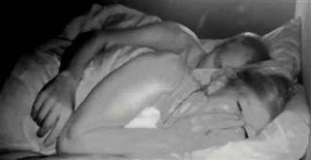 Ξεκαρδιστικό βίντεο: Κοιμήθηκαν με την κοπέλα, ξύπνησαν με την πεθερά