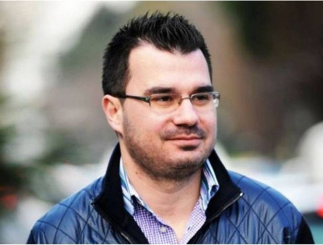 Να ξεκουνήσουμε από τους καναπέδες της «κλάψας»