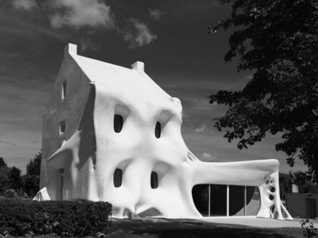 Το ξενοδοχείο των φαντασμάτων! (pics)