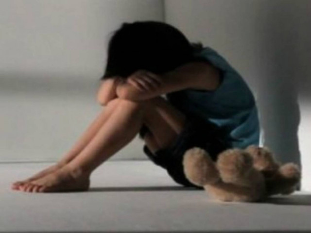 62χρονος: Δεν παρενόχλησα την 11χρονη, απλώς την σκέπασα