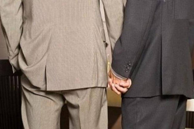 Ικανότεροι οικονόμοι αποδεικνύονται οι ομοφυλόφιλοι