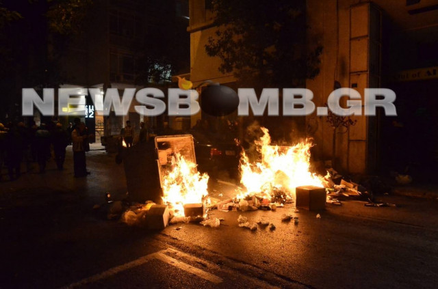 ΤΩΡΑ: Ένταση στα Εξάρχεια