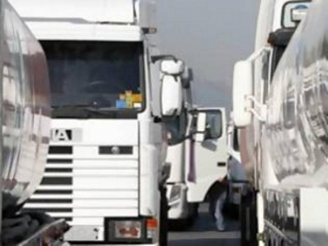 Απειλούν με απεργίες διαρκείας οι αυτοκινητιστές