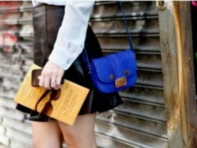 Πάτρα: Έβγαλε την υπάλληλό του κλέφτρα για να την απολύσει!