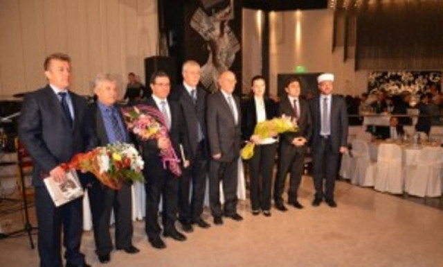 Κεμαλική γιορτή στη Ροδόπη από την παρέα των πρακτόρων!