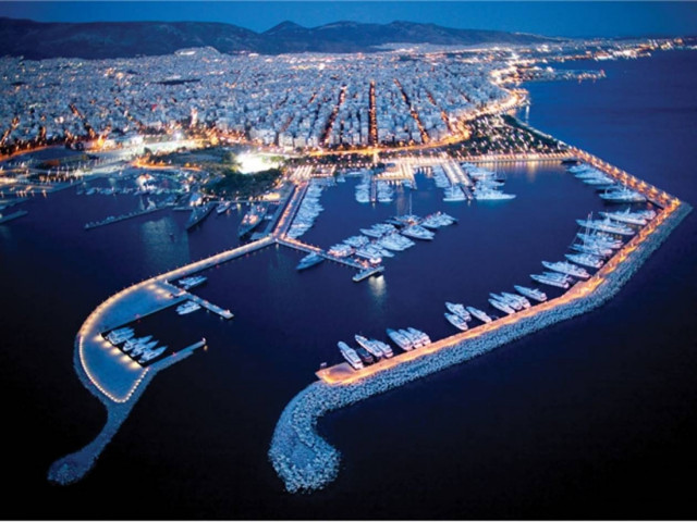 Η μαρίνα Φλοίσβου πέρασε στα χέρια των Τούρκων!