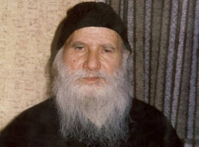 Πορφύριος: «Δεν μου αρέσει να προφητεύω...»