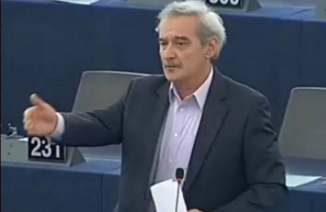 «Όταν κόβεται το ΕΣΠΑ στο μισό και φεύγουν επιχειρήσεις τι ανάπτυξη»;