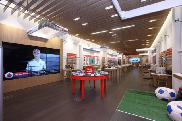 Vodafone@The Mall Athens Μοναδικός προορισμός…