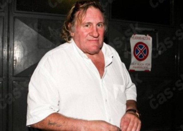 Ο Ντεπαρτιέ πουλάει το ξενοδοχείο του στο Παρίσι