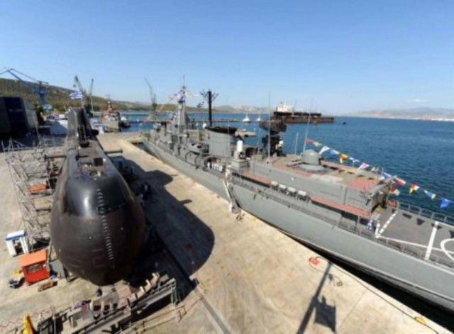 Zητούν επιστροφή εκτάσεων στο Δημόσιο από τα ναυπηγεία Σκαραμαγκά