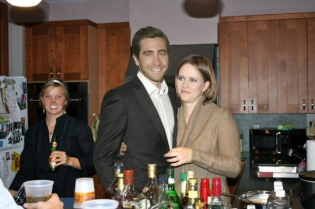 Δείτε πως θα πείσετε διάσημους να έρθουν στο πάρτι σας!