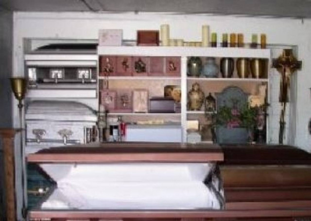 Ληστεία σε γραφείο τελετών