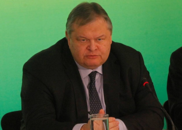 Βενιζέλος: Νέα μέτρα αν δεν εισπραχθεί το χαράτσι