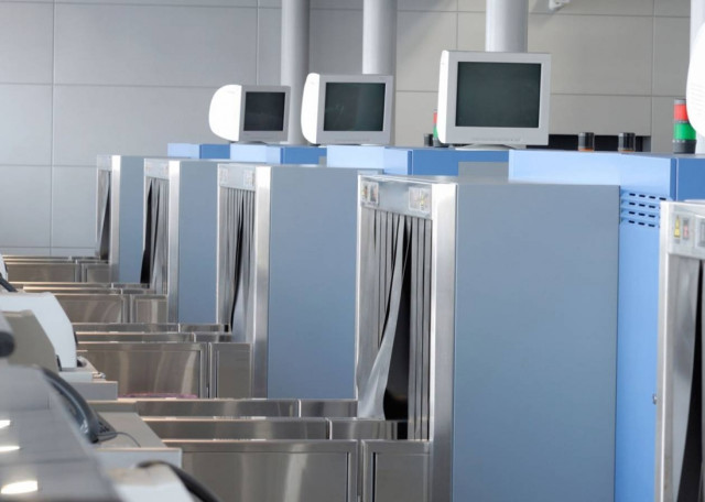 «Τσάκωσαν» στο Ελ. Βενιζέλος Νιγηριανό για εισαγωγή ναρκωτικών