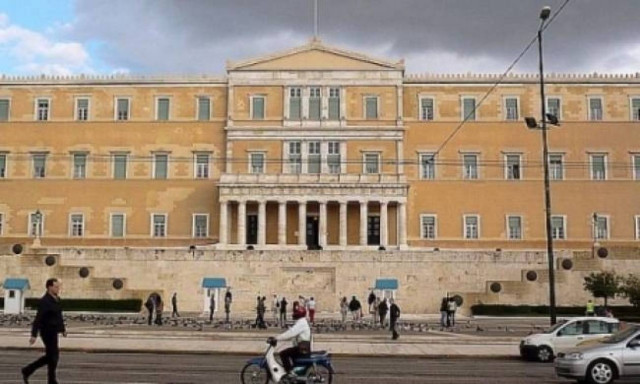 Άνοιξαν οι δρόμοι στο κέντρο της Αθήνας