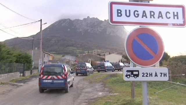 21 Δεκεμβρίου 2012: Υπό επιτήρηση το γαλλικό «χωριό της Αποκάλυψης»