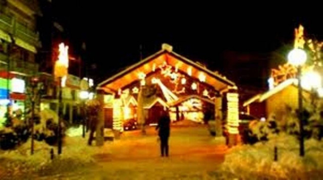 Ανοίγει τις πύλες του το Ξύλινο Χωριό στη Φλώρινα