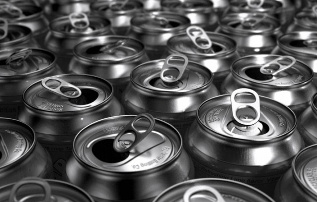 ΦΡΙΚΗ: Αναψυκτικό έσκασε στο πρόσωπο παιδιού! Δείτε πως έγινε