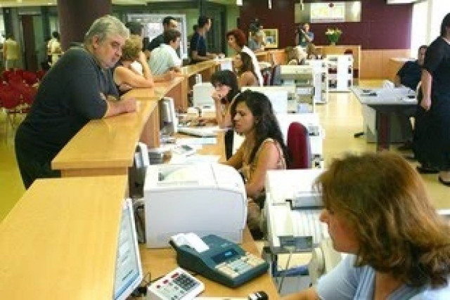 Συνάντηση Μαυραγάνη, Σαχινίδη, Μανιάτη για αντικατάσταση εφοριακών