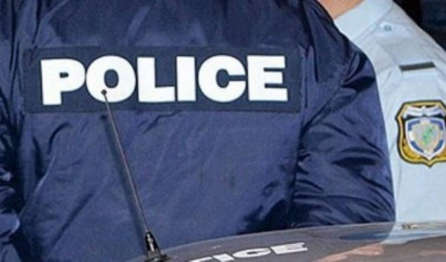 Kουκουλοφόροι επιτέθηκαν σε γυναίκα και την λήστεψαν