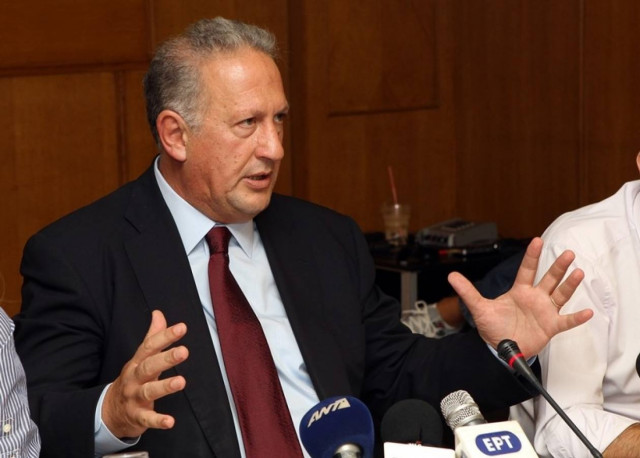 Σκανδαλίδης: Να βγει το ΠΑΣΟΚ από την κυβέρνηση