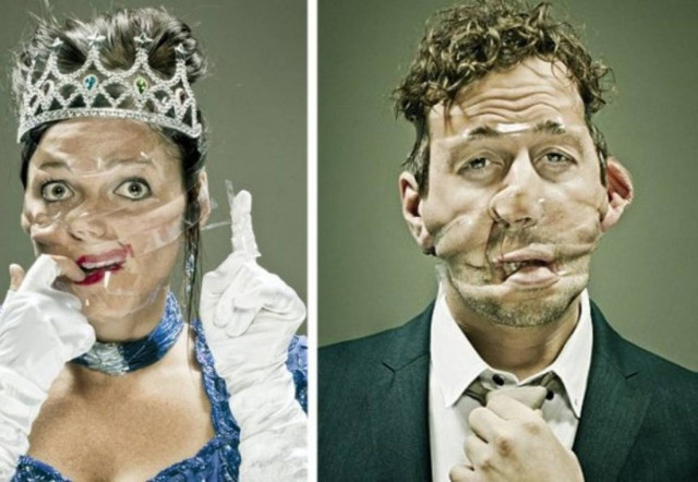 Μαντέψτε τι παραμόρφωσε τα πρόσωπά τους! (pics)