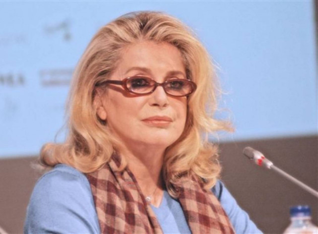 Στο πλευρό του Ντεπαρντιέ και η Ντενέβ