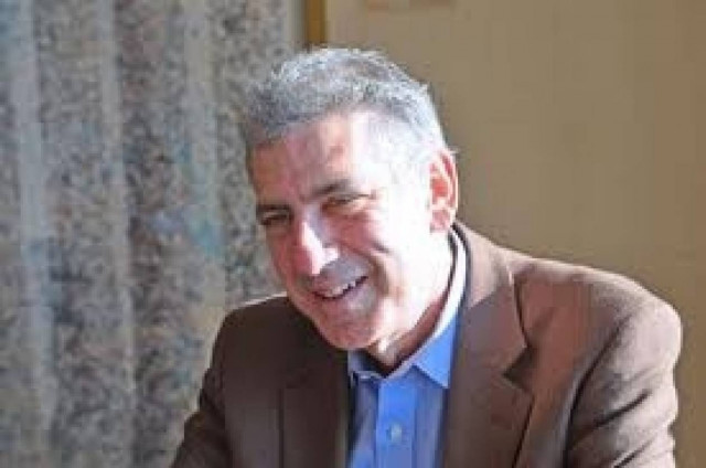 Τζο Τρίπι: Στην Ελλάδα υπάρχουν δύο κόμματα «ζόμπι» και δύο «τρελά»