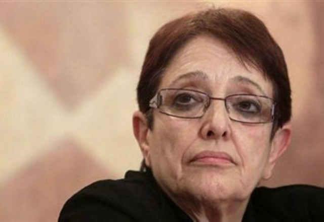 Τα κάλαντα στην Α.Παπαρήγα από τα παιδιά της «Παρέμβασης»