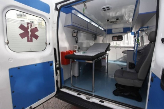 Νηστεία μέχρι... λιποθυμίας – Τρέχει και δεν φτάνει το ΕΚΑΒ