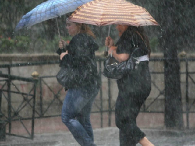 Καλοκαιρία ΤΕΛΟΣ: Επιδεινώνεται ο καιρός από αύριο