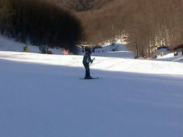 Άδειο το χιονοδρομικό στο Σέλι (pics)