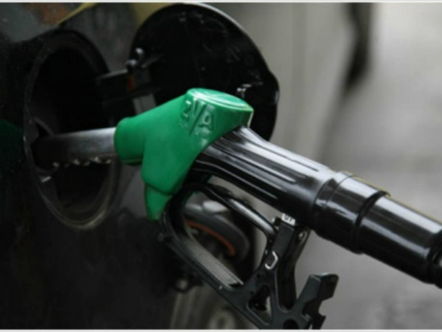 Βάζουν βενζίνη, πατούν γκάζι και εξαφανίζονται